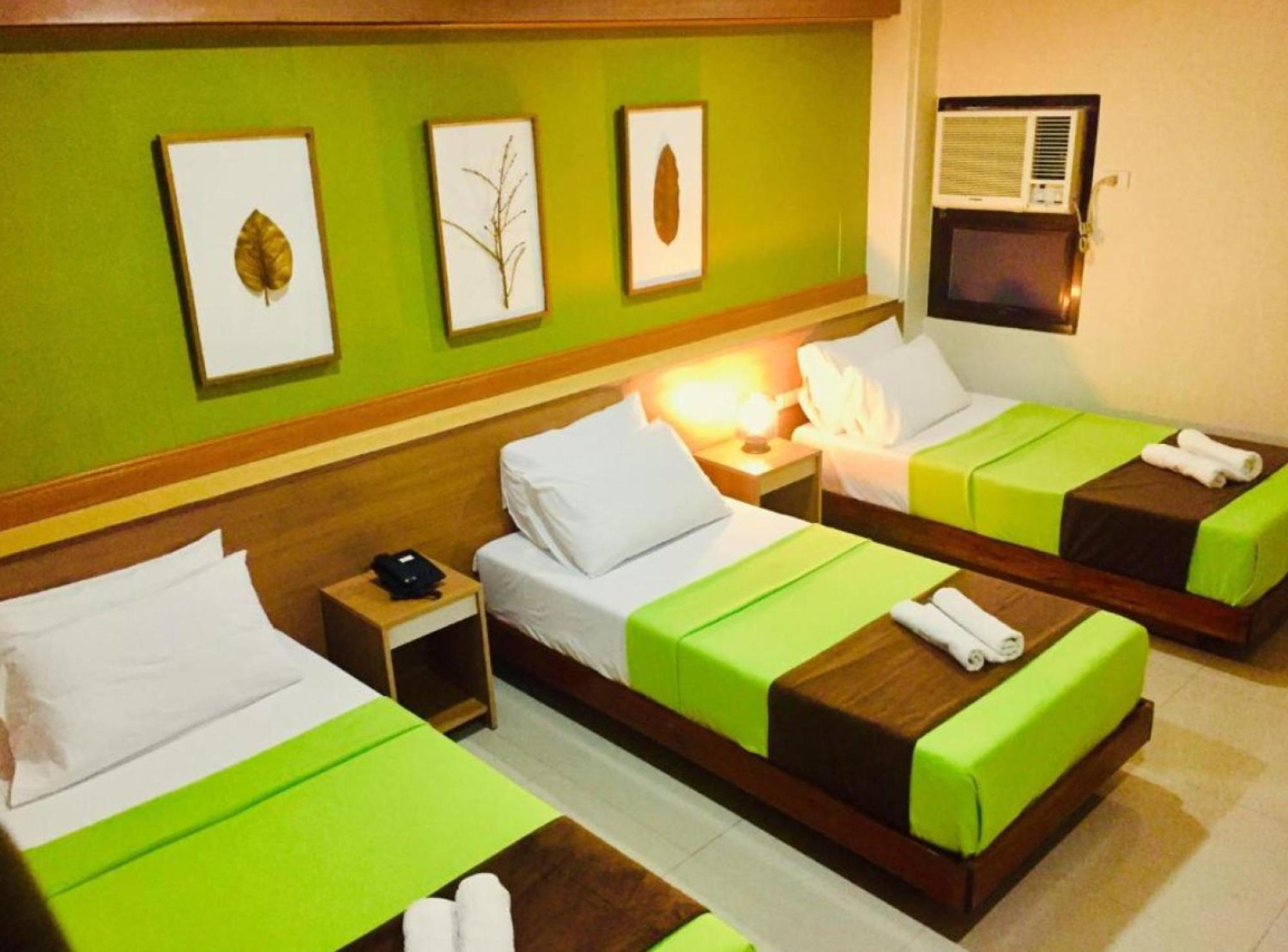 Reddoorz Plus @ Abc Landmark Hotel Kidapawan ภายนอก รูปภาพ